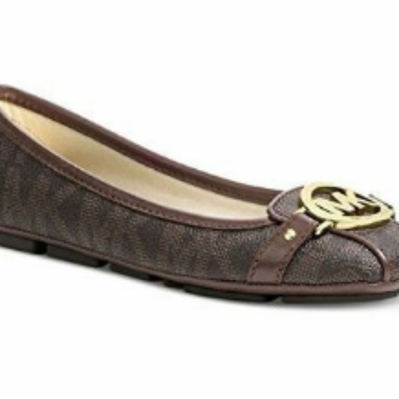 *SALE*  Michael Kors Fulton Moccasin Leather Flats, YAO  GENTLY USED - Picture 1 of 2